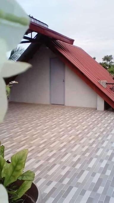 Villa A Unique And Cozy Wholehouse In Babak Samal Island Esterno foto